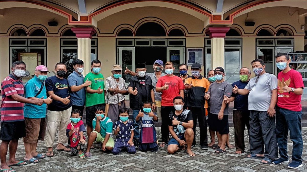 Kegiatan Kerja Bakti Bersama Warga